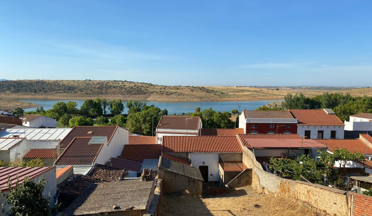 Isidro-Imobiliaria-Casa-en-alange-II-Inmueble-5580-01