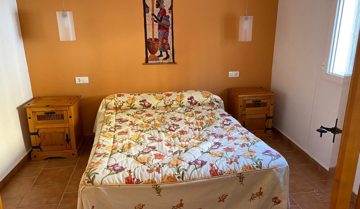 Isidro-Imobiliaria-Casa-en-alange-II-Inmueble-5580-05